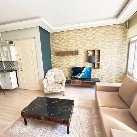 House In The Center Of Kadikoy Appartamento